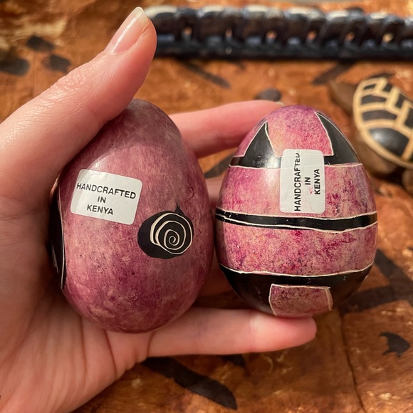 Handmade Kenyan Hand Carved Stone & Wood Figurines - Picture 4 of 9